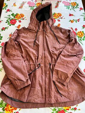 Columbia Women's Plus Lillian Ridge Rain Jacket Size 2XL